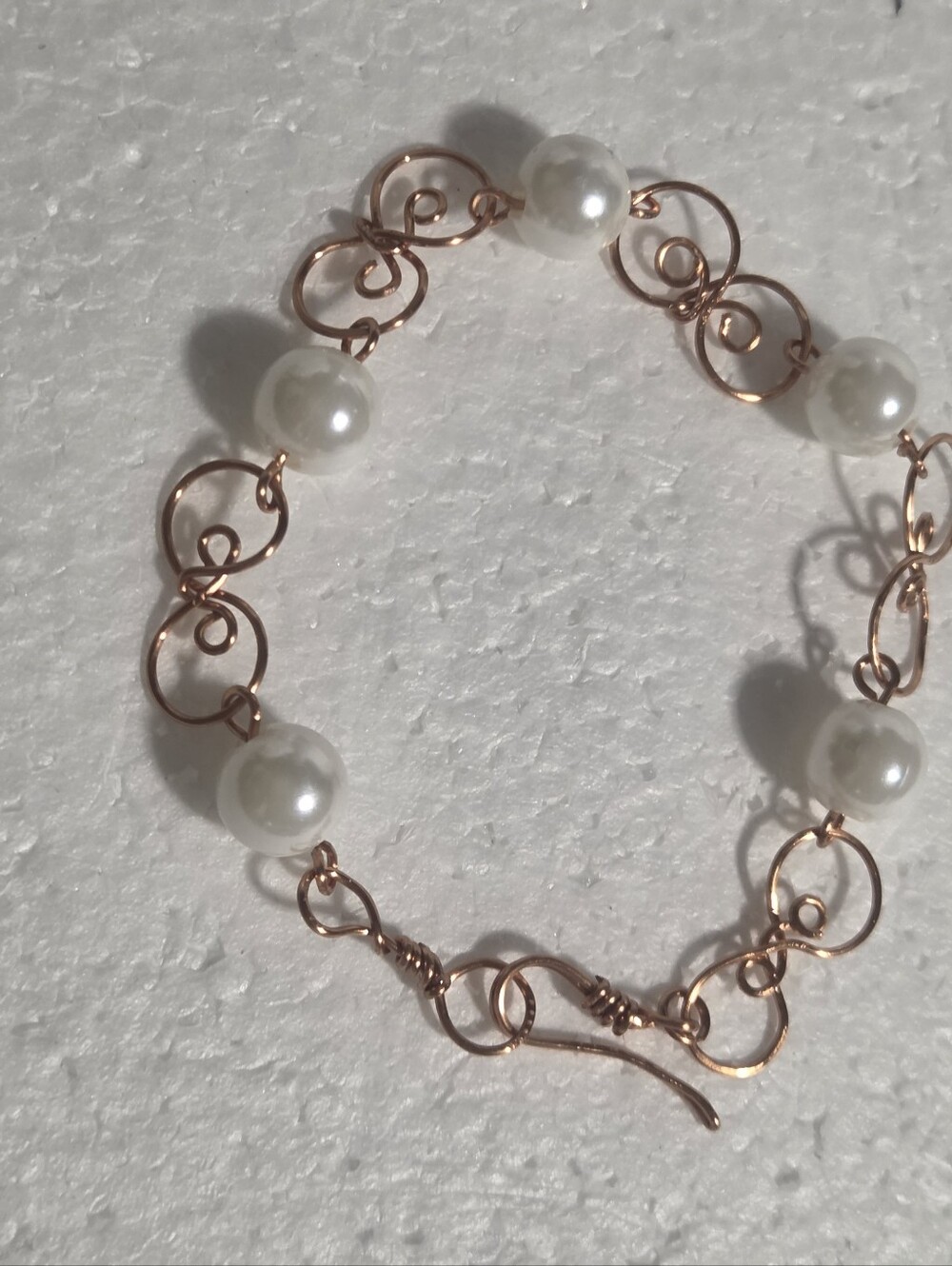 Handcrafted Rose Gold And Pearl Link Bracelet - Unbranded